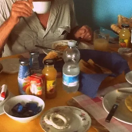 לינה וארוחת בוקר I Tetti Di סאסארי