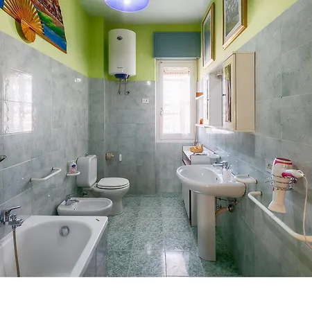 Alojamento de Acomodação e Pequeno-almoço I Tetti Di Sássari